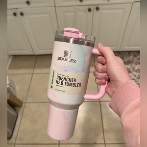Stanley 40 oz Stainless Steel H2.0 FlowState Quencher Tumbler Watercolor Tulle